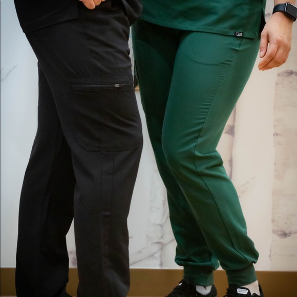 Lux Scrub Joggers - Picture 4 of 4